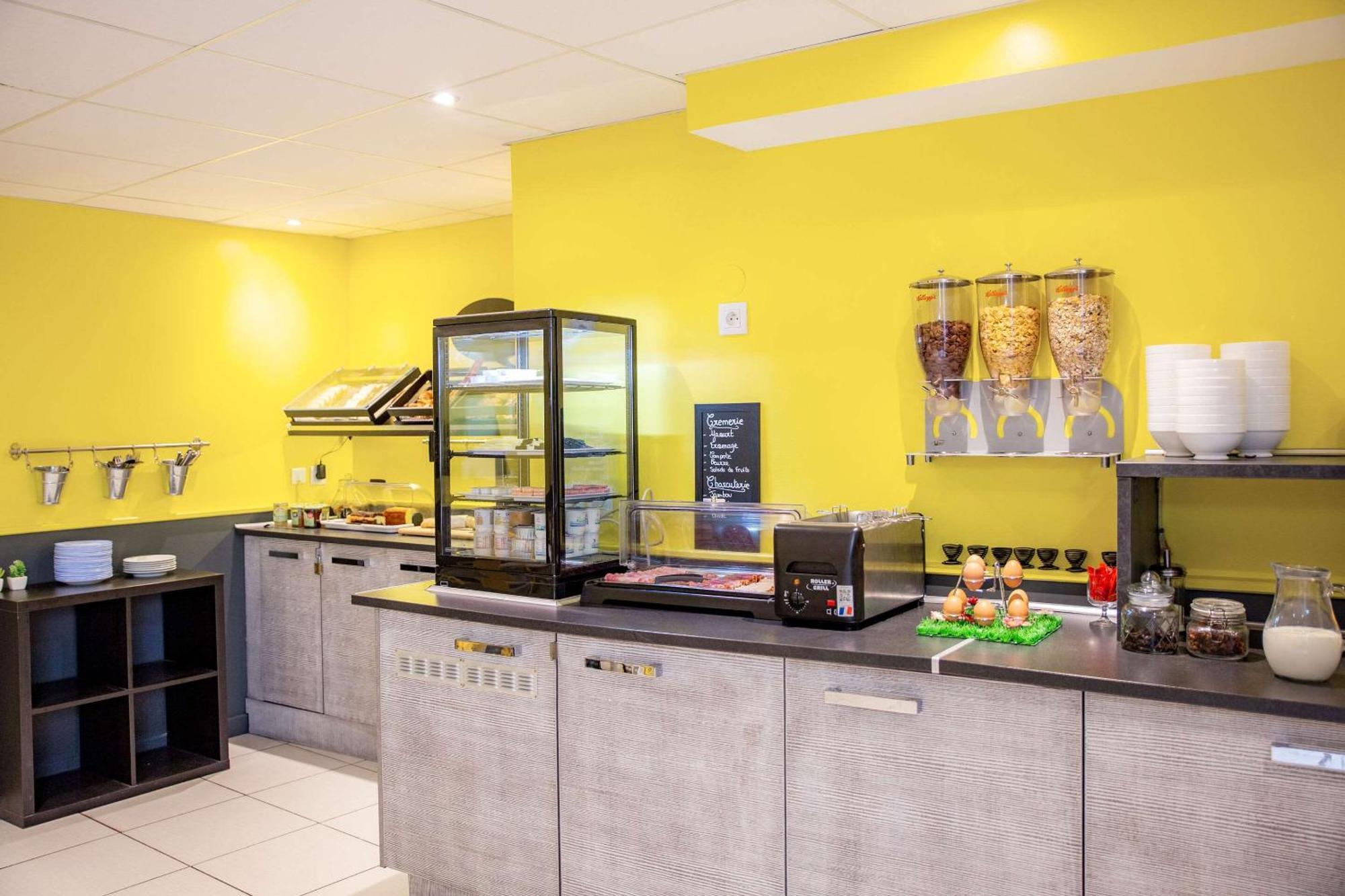 Comfort La Tour De Mare 4*