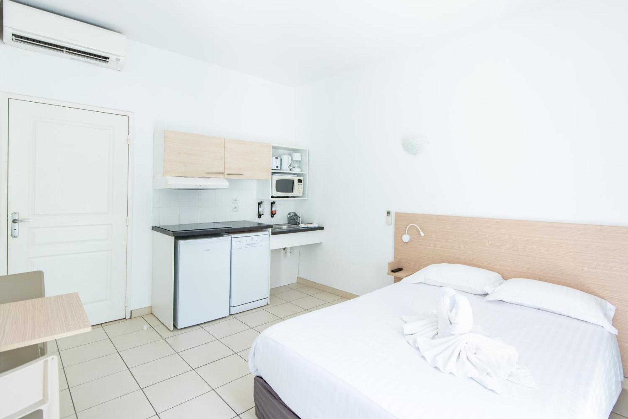 Comfort La Tour De Mare Hotel