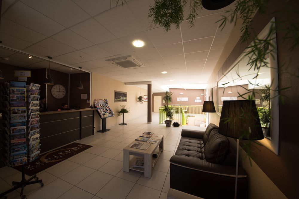 Hotel Comfort La Tour De Mare 4*